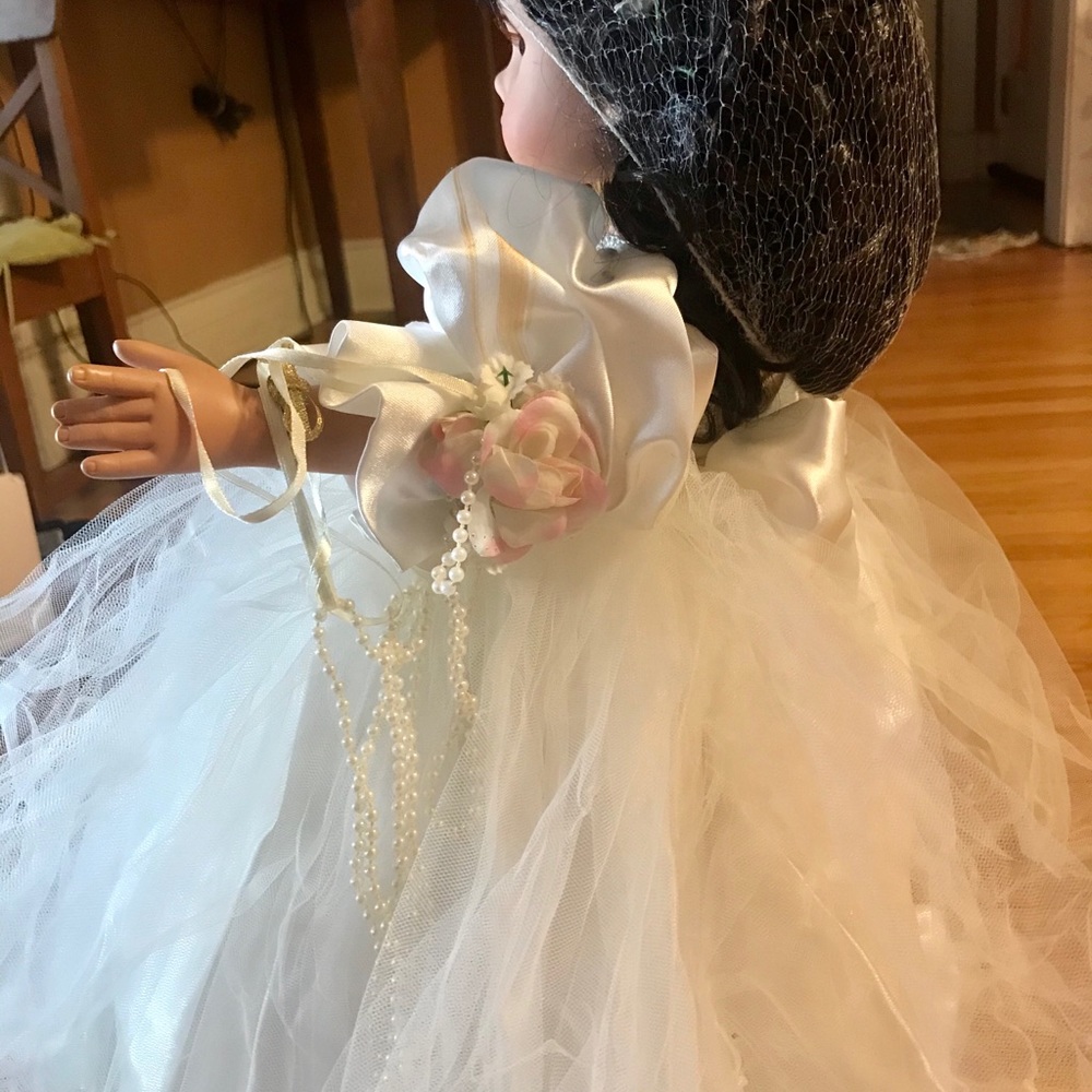 Doll - Picture 7 of 16